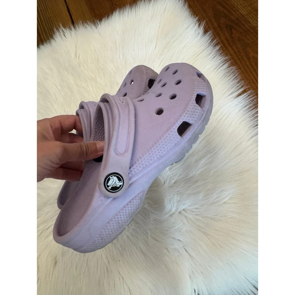 Croc purple women's size 4